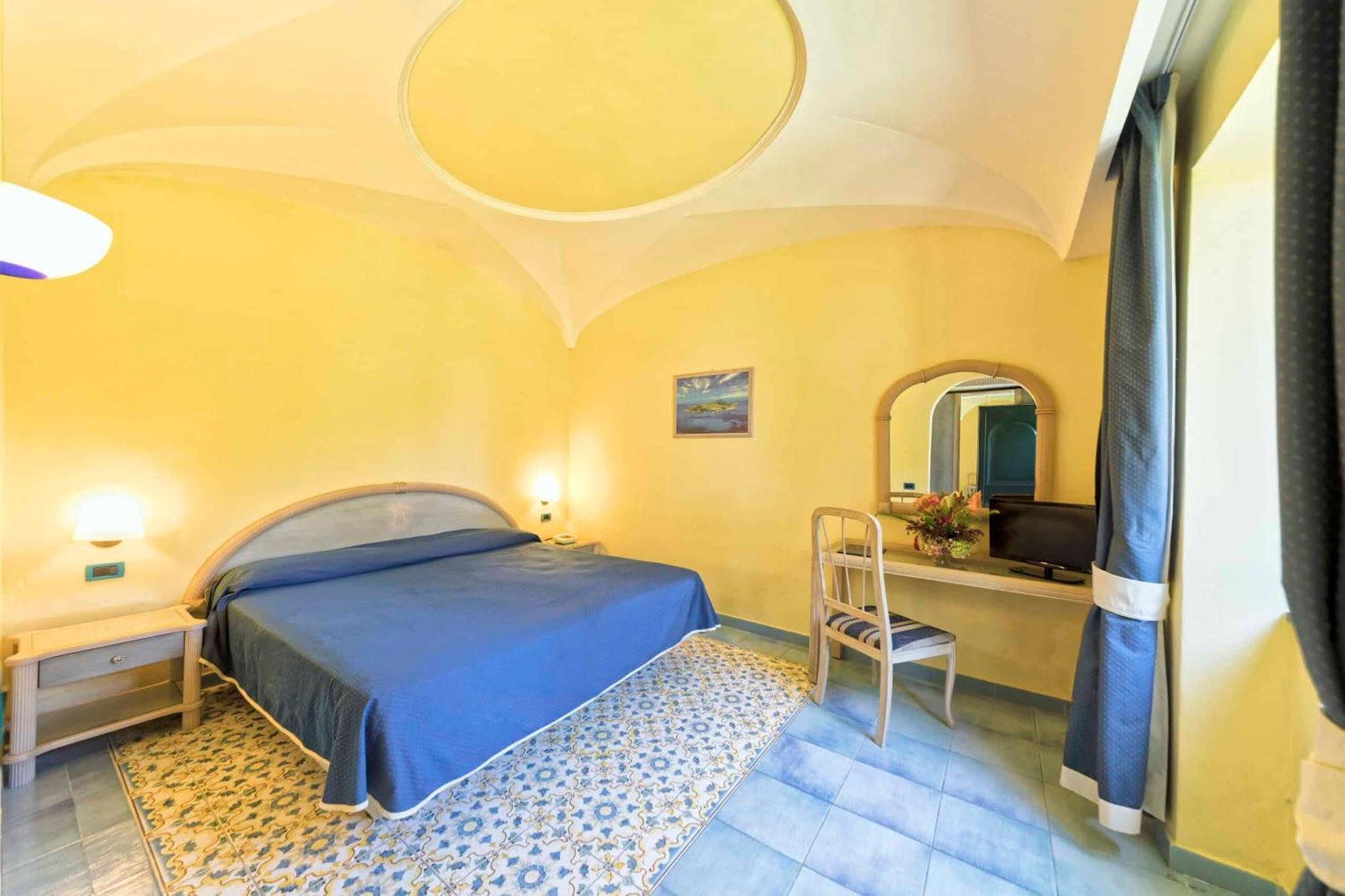 Hotel Oasi Castiglione Casamicciola Terme Rum bild